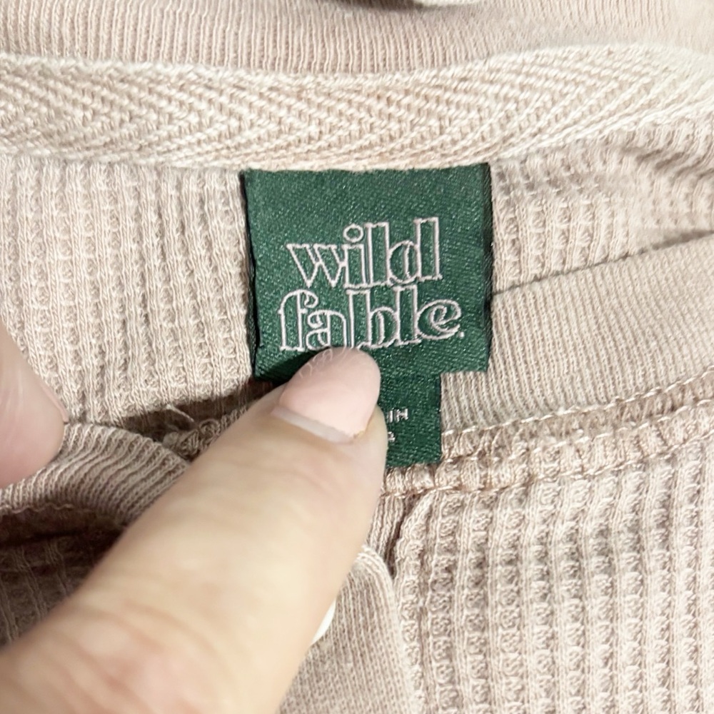 Wild Fable Long Sleeve Thermal Henley Top Womens Size Medium Rose Cropped Layers - Picture 7 of 7